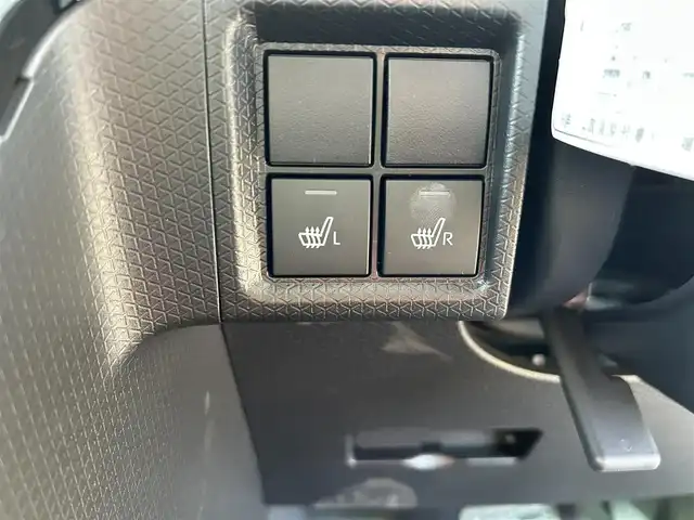 ダイハツ タント カスタム X 福岡県 2024(令6)年 0.8万km ファイアークォーツレッドM 両側電動スライドドア/前後コーナーセンサー/衝突被害軽減ブレーキ/LEDオートライト/横滑り防止/純正AW/純正フロアマット/スマートキー/シートヒーター(D席＋N席)