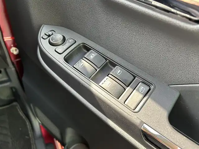 ダイハツ タント カスタム X 福岡県 2024(令6)年 0.8万km ファイアークォーツレッドM 両側電動スライドドア/前後コーナーセンサー/衝突被害軽減ブレーキ/LEDオートライト/横滑り防止/純正AW/純正フロアマット/スマートキー/シートヒーター(D席＋N席)