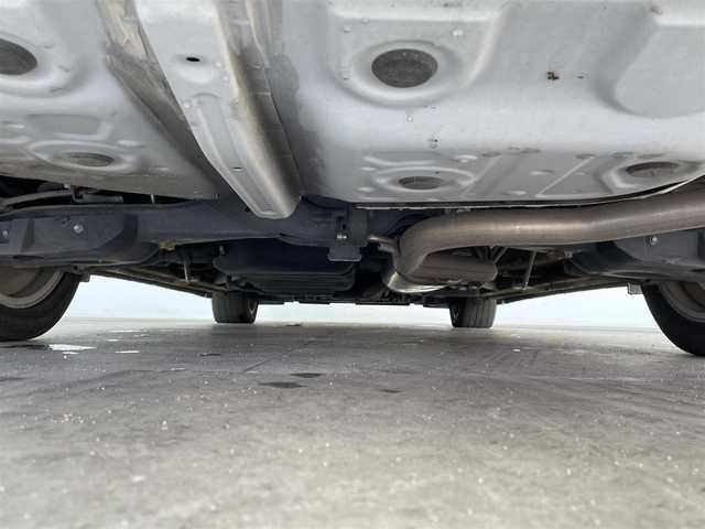 トヨタ ヴェルファイア Z Gエディション 大分県 2015(平27)年 5.5万km ホワイトパールクリスタルシャイン 社外ナビ/バックカメラ/CD/DVD/BT/フルセグ/フリップダウンモニター/ETC/サンルーフ/両側パワースライドドア/電動パーキング/オートホールド/衝突軽減ブレーキ/前席パワーシート/レーダークルーズコントロール/パワーバックドア/ステアリングヒーター/社外シーケンシャルウィンカー/LEDヘッドライト/モデリスタエアロ