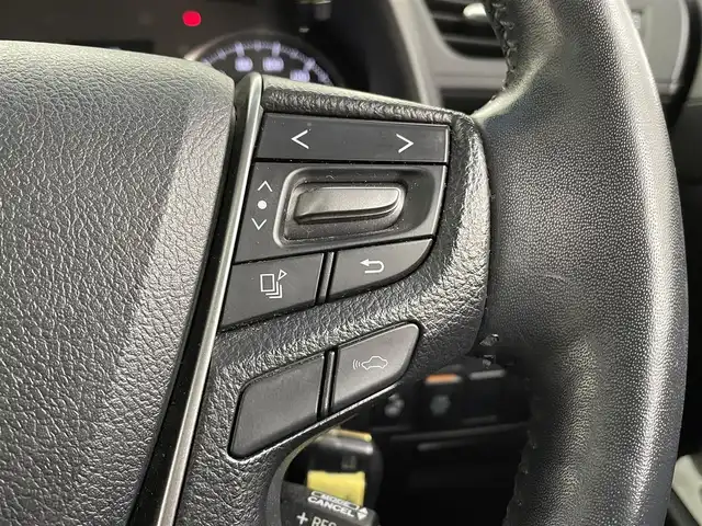 トヨタ ヴェルファイア Z Gエディション 大分県 2015(平27)年 5.5万km ホワイトパールクリスタルシャイン 社外ナビ/バックカメラ/CD/DVD/BT/フルセグ/フリップダウンモニター/ETC/サンルーフ/両側パワースライドドア/電動パーキング/オートホールド/衝突軽減ブレーキ/前席パワーシート/レーダークルーズコントロール/パワーバックドア/ステアリングヒーター/社外シーケンシャルウィンカー/LEDヘッドライト/モデリスタエアロ