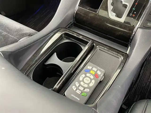 トヨタ ヴェルファイア Z Gエディション 大分県 2015(平27)年 5.5万km ホワイトパールクリスタルシャイン 社外ナビ/バックカメラ/CD/DVD/BT/フルセグ/フリップダウンモニター/ETC/サンルーフ/両側パワースライドドア/電動パーキング/オートホールド/衝突軽減ブレーキ/前席パワーシート/レーダークルーズコントロール/パワーバックドア/ステアリングヒーター/社外シーケンシャルウィンカー/LEDヘッドライト/モデリスタエアロ