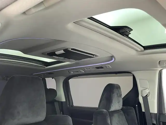 トヨタ ヴェルファイア Z Gエディション 大分県 2015(平27)年 5.5万km ホワイトパールクリスタルシャイン 社外ナビ/バックカメラ/CD/DVD/BT/フルセグ/フリップダウンモニター/ETC/サンルーフ/両側パワースライドドア/電動パーキング/オートホールド/衝突軽減ブレーキ/前席パワーシート/レーダークルーズコントロール/パワーバックドア/ステアリングヒーター/社外シーケンシャルウィンカー/LEDヘッドライト/モデリスタエアロ