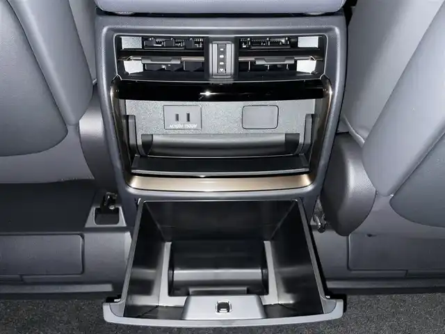 トヨタ アルファードハイブリット Z 熊本県 2025(令7)年 0.1千km ブラック 左右独立型ムーンルーフ/革シート/ワンオーナー/純正ナビ/全方位カメラ/ビルトインETC/純正フリップダウンモニター（V13T-R72F）/純正18インチAW/レーダークルーズ/両側パワースライドドア/パワーバックドア/オートサイドステップ/1列目・2列目パワーシート/1列目・2列目シートヒーター・エアーシート/ステアリングヒーター/LEDヘッドライト/オートライト/前後コーナーセンサー/横滑り防止装置/ウィンカーミラー/新車保証書/取扱説明書/スマートスペアキー×1本