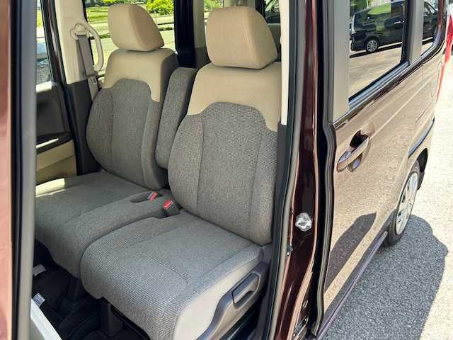 ホンダ Ｎ ＢＯＸ G L ホンダセンシング 高知県 2018(平30)年 8万km プレミアムアガットブラウンP (株)IDOMが運営する【じしゃロン高知店】の自社ローン専用車両になります。こちらは現金またはオートローンご利用時の価格です。自社ローンご希望の方は別途その旨お申付け下さい