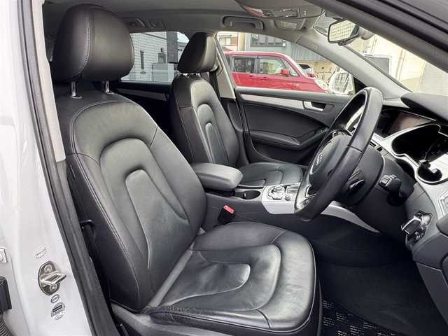アウディ Ａ４ アバント 2．0 TFSIクワトロ 愛知県 2015(平27)年 5.9万km グレイシアホワイトメタリック /禁煙車/正規ディーラー車//アウディMMIナビ//フルセグTV.BT.SD//ビルトインETC//バックカメラ//黒本革シート//前席パワーシート//前席シートヒーター//アドバンストキーシステム//アシスタンスパッケージ//アダプティブクルーズコントロール//アウディサイドアシスト//アクティブレーンアシスト//アウディブレーキプレワーニング//レインセンサー//パーキングエイド//パワーバックドア//HIDオートライト//フロントフォグランプ//電子パーキング//ブレーキホールド//パドルシフト/ルーフレール//純正１７インチアルミ//横滑り防止装置//アイドリングストップ//電動格納ミラーウインカー//純正フロアマット//新車保証書/取扱説明書(車.ナビ)//スペアキー/記録簿R6.R2-R4