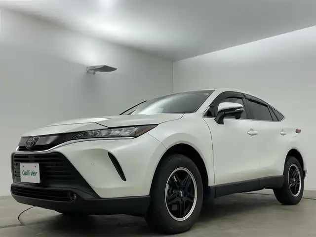 トヨタ ハリアー S 岡山県 2021(令3)年 6.3万km ホワイトパールクリスタルシャイン レーダークルーズコントロール/ビルトインETC/プリクラッシュセーフティ/RMPアルミホイール/LEDヘッドライト/オートハイビーム/純正９インチディスプレイオーディオ/Carplay/Bluetooth/USB接続/ブレーキホールド/踏み間違い防止