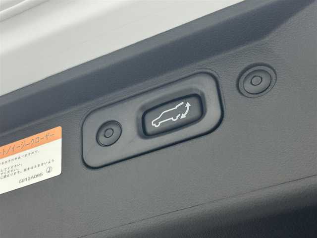 三菱 デリカＤ：５ シャモニー 埼玉県 2025(令7)年 0.1万km未満 白 １１型ナビ　フルセグ　Ｂｌｕｅｔｏｏｔｈ　アラウンドビューモニター　パワーバックドア　アダクティブクルーズコントロール　ブラインドスポットモニター　両側パーワースライドドア　前席シートヒーター