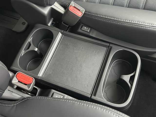 三菱 デリカＤ：５ シャモニー 埼玉県 2025(令7)年 0.1万km未満 白 １１型ナビ　フルセグ　Ｂｌｕｅｔｏｏｔｈ　アラウンドビューモニター　パワーバックドア　アダクティブクルーズコントロール　ブラインドスポットモニター　両側パーワースライドドア　前席シートヒーター