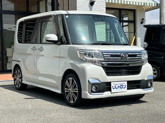 ダイハツ タント カスタム RS SA Ⅲ 高知県 2017(平29)年 8.3万km パールホワイトⅢ (株)IDOMが運営する【じしゃロン高知店】の自社ローン専用車両になります。こちらは現金またはオートローンご利用時の価格です。自社ローンご希望の方は別途その旨お申付け下さい