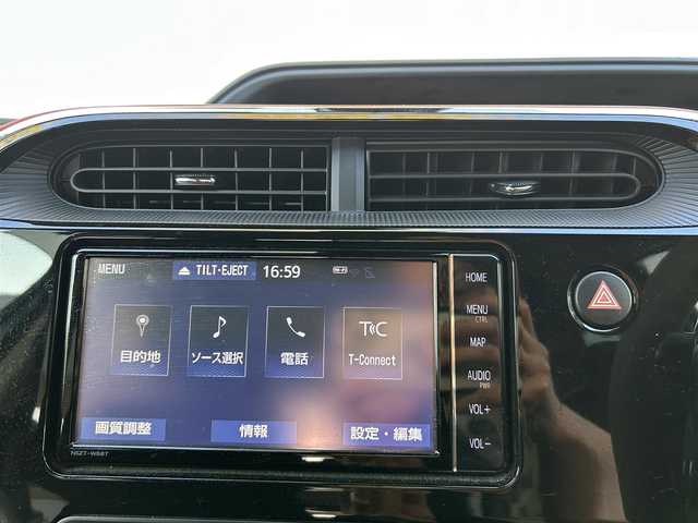トヨタ アクア S 茨城県 2019(令1)年 7.6万km クリアエメラルドパールクリスタルシャイン ToyotaSafetySene/【PCS/LDA】/純正SDナビ/【AM/FM/CD/DVD/BT/フルセグ】/バックカメラ/ETC/前後ドラレコ/コーナーセンサー/ステアリングスイッチ/オートライト/オートハイビーム/保証書/取扱説明書