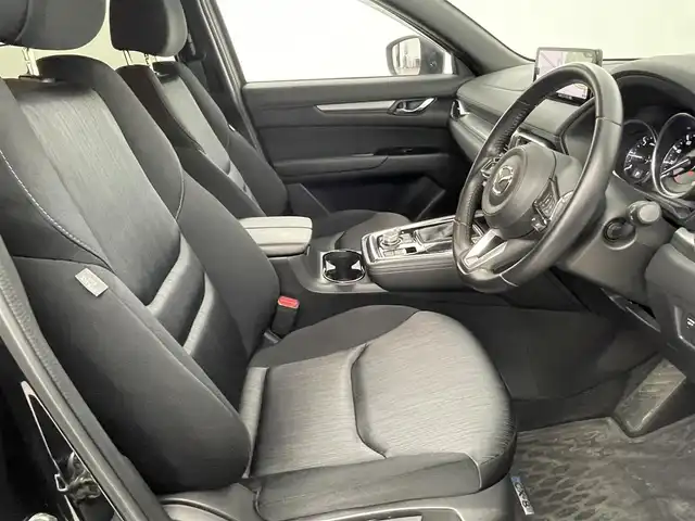 マツダ ＣＸ－８ XD スマートエディション 福岡県 2021(令3)年 1.6万km ジェットブラックマイカ 純正ナビ　/全方位カメラ　/ＥＴＣ　/前後ドラレコ　/置くだけ充電　/ＡＣＣ　/コーナーセンサー　/衝突被害軽減ブレーキ　/レーンキープ　/ＢＳＭ　/アイドリングストップ　/ＨＵＤ　/ステアリングリモコン　/純正１７インチＡＷ