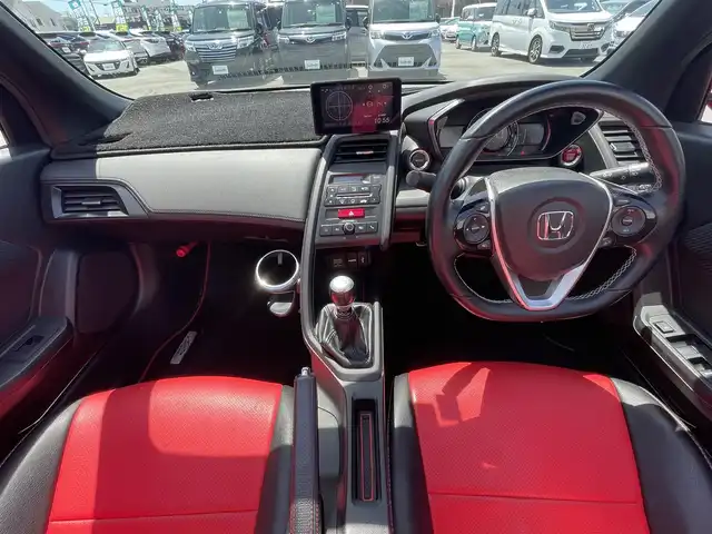 ホンダ Ｓ６６０ α 静岡県 2017(平29)年 3.9万km フレームレッド 禁煙/純正センターディスプレイ/（AM/FM）/・バックカメラ/社外エアロ（F/S/R)/Wedsアルミホイール/社外マフラー/社外エアクリ/車高調/社外ブローオフ/レザー調シートカバー（赤）/プッシュスタート/・スマートキー/・スペアキー/ETC/LEDヘッドライト/・オートライト