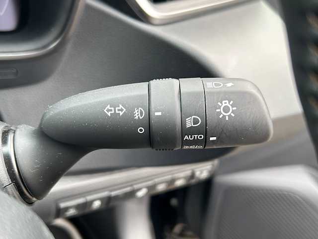 トヨタ カローラツーリング ハイブリッド ダブルバイビー 大阪府 2025(令7)年 0.3万km アティチュードブラックマイカ 10.5インチナビ/バックカメラ/レーンキープアシスト/横滑り防止機能/盗難防止装置/コーナーセンサー（前後）/衝突軽減システム/クルーズコントロール（追従横行有）/シートヒーター/ドライブレコーダー（前後）/オートライト/オートマチックハイビーム/純正アルミホイール/純正フロアマット/ステリングヒーター/ビルトインETC/スマートキー（2本）