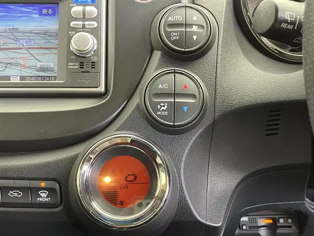 ホンダ フィット RS 群馬県 2013(平25)年 7.3万km ポリッシュドメタルメタリック 純正HDDナビ　バックカメラ　寒冷地仕様　ＨＩＤライト　オートライト　純正１６インチＡＷ　ステアリングリモコン　パドルシフト　横滑り防止装置　スマートキー　ＥＴＣ　ドライブレコーダー　禁煙車