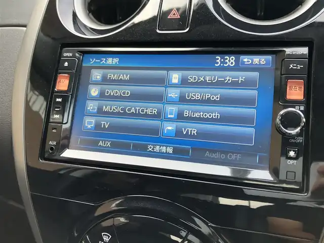 日産 ノート メダリスト 埼玉県 2013(平25)年 1.9万km ブリリアントホワイトパール 登録時18773km/ワンオーナー/スーパーチャージャー/純正SDナビ【MC312D-W】/　・アラウンドビューモニター/　・フルセグTV/　・CD/DVD再生/　・Bluetooth接続/　・USB/AUX端子/　・SDミュージックサーバー/黒ハーフレザーシート/革巻きステアリング/純正15インチAW/アイドリングストップ/インテリジェントキー×2/プッシュスタートボタン/電動格納ミラー/ドアバイザー/フォグランプ/ETC/保証書/取扱説明書/ナビ取扱説明書/日産ディーラー整備記録簿/（H26.H28.H29.H30.H31.R2.R3.R4.R5.R6.R7）/