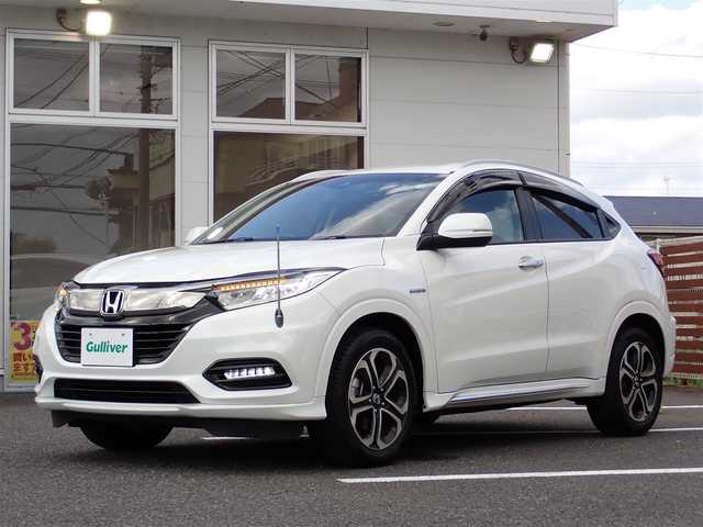 ホンダ ヴェゼル ハイブリッド Z ホンダセンシング 千葉県 2020(令2)年 3.6万km パール ワンオーナー/純正8インチSDナビ/・CD/DVD再生/・CD録音/・Blue tooth/・フルセグTV/バックカメラ/ビルトインETC/ナビ連動ドライブレコーダー/ハーフレザー/シートヒーター/Honda SENSING/コンフォートビューパッケージ/ルーフレール/LEDヘッドライト/LEDフォグランプ/プッシュスタート/スマートキー2本/サイド/カーテンエアバッグ/保証書/取扱説明書/