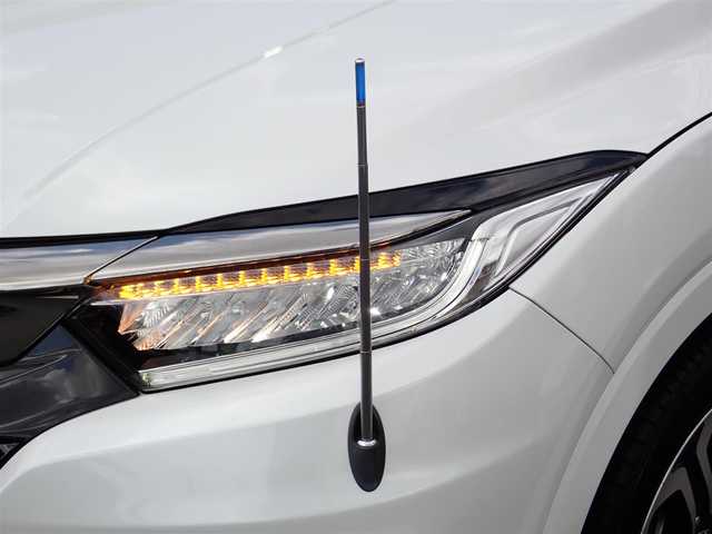 ホンダ ヴェゼル ハイブリッド Z ホンダセンシング 千葉県 2020(令2)年 3.6万km パール ワンオーナー/純正8インチSDナビ/・CD/DVD再生/・CD録音/・Blue tooth/・フルセグTV/バックカメラ/ビルトインETC/ナビ連動ドライブレコーダー/ハーフレザー/シートヒーター/Honda SENSING/コンフォートビューパッケージ/ルーフレール/LEDヘッドライト/LEDフォグランプ/プッシュスタート/スマートキー2本/サイド/カーテンエアバッグ/保証書/取扱説明書/