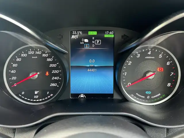 メルセデス・ベンツ Ｃ３５０ eアバンギャルド AMGライン 福岡県 2020(令2)年 4.5万km ダイヤモンドホワイト 黒革シート/サンルーフ/スペアキー/充電ケーブル/シートヒーター/ドライブレコーダー/Ａｐｐｌｅｃａｒｐｌａｙ/ａｎｄｒｏｉｄａｕｔｏ/ドアバイザー/レーダー/エアサスペンション/取扱説明書/ＬＥＤヘッドライト