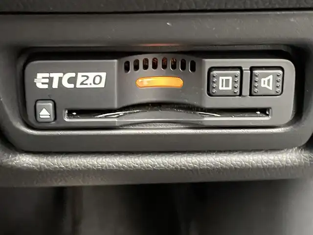 ホンダ ステップワゴン スパーダ クルスピセンシング 福岡県 2020(令2)年 2.6万km プラチナホワイトパール ホンダセンシング/衝突軽減/レーンアシスト/純正11.6インチフリップダウンモニター/純正９インチナビ（ＶＸＭ－２０７ＶＦＮｉ）/フルセグTV/CD/DVD/BT/applecarplay/バックカメラ/両側パワースライドドア/ハーフレザー/シートヒーター/レーダークルーズコントロール/パドルシフト/ETC2.0/オートライト/アイドリングストップ/わくわくゲート/オートライト/エンジンスターター