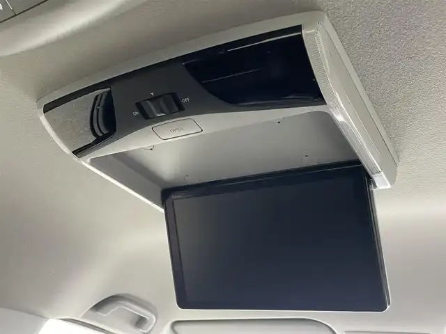 ホンダ ステップワゴン スパーダ クルスピセンシング 福岡県 2020(令2)年 2.6万km プラチナホワイトパール ホンダセンシング/衝突軽減/レーンアシスト/純正11.6インチフリップダウンモニター/純正９インチナビ（ＶＸＭ－２０７ＶＦＮｉ）/フルセグTV/CD/DVD/BT/applecarplay/バックカメラ/両側パワースライドドア/ハーフレザー/シートヒーター/レーダークルーズコントロール/パドルシフト/ETC2.0/オートライト/アイドリングストップ/わくわくゲート/オートライト/エンジンスターター