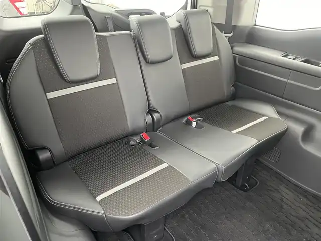 ホンダ ステップワゴン スパーダ クルスピセンシング 福岡県 2020(令2)年 2.6万km プラチナホワイトパール ホンダセンシング/衝突軽減/レーンアシスト/純正11.6インチフリップダウンモニター/純正９インチナビ（ＶＸＭ－２０７ＶＦＮｉ）/フルセグTV/CD/DVD/BT/applecarplay/バックカメラ/両側パワースライドドア/ハーフレザー/シートヒーター/レーダークルーズコントロール/パドルシフト/ETC2.0/オートライト/アイドリングストップ/わくわくゲート/オートライト/エンジンスターター