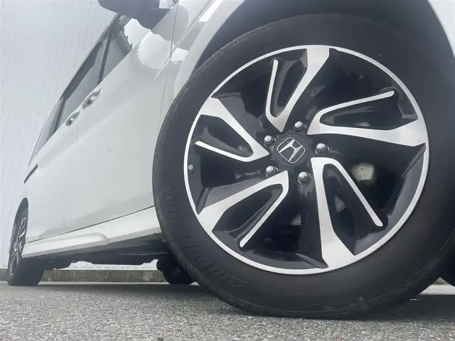 ホンダ ステップワゴン スパーダ クルスピセンシング 福岡県 2020(令2)年 2.6万km プラチナホワイトパール ホンダセンシング/衝突軽減/レーンアシスト/純正11.6インチフリップダウンモニター/純正９インチナビ（ＶＸＭ－２０７ＶＦＮｉ）/フルセグTV/CD/DVD/BT/applecarplay/バックカメラ/両側パワースライドドア/ハーフレザー/シートヒーター/レーダークルーズコントロール/パドルシフト/ETC2.0/オートライト/アイドリングストップ/わくわくゲート/オートライト/エンジンスターター