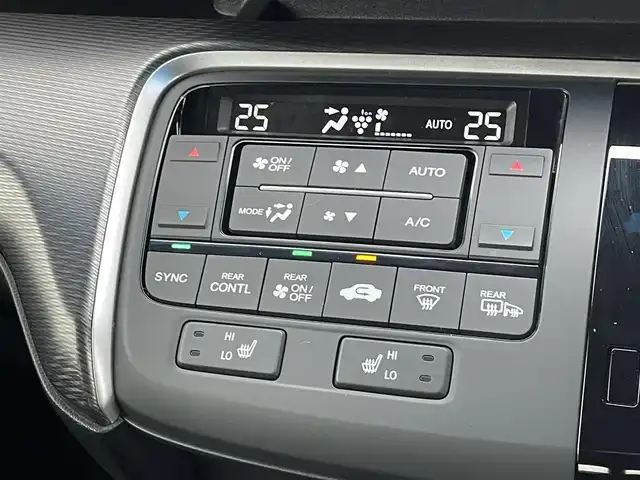 ホンダ ステップワゴン スパーダ クルスピセンシング 福岡県 2020(令2)年 2.6万km プラチナホワイトパール ホンダセンシング/衝突軽減/レーンアシスト/純正11.6インチフリップダウンモニター/純正９インチナビ（ＶＸＭ－２０７ＶＦＮｉ）/フルセグTV/CD/DVD/BT/applecarplay/バックカメラ/両側パワースライドドア/ハーフレザー/シートヒーター/レーダークルーズコントロール/パドルシフト/ETC2.0/オートライト/アイドリングストップ/わくわくゲート/オートライト/エンジンスターター