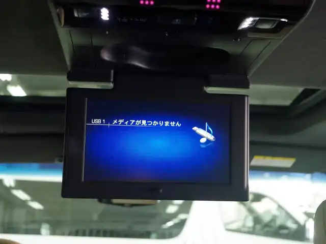 キャデラック エスカレード プラチナム 兵庫県 2020(令2)年 3.6万km 黒 〇純正ナビ/〇フルセグTV/〇アラウンドビューモニター/〇デジタルインナーミラー/〇フリップダウンモニター/〇リヤエンタ/〇BOSEサウンド/〇置くだけ充電/〇マッサージ機能付パワーシート/〇シートヒーター/〇ベンチレーション/〇クーラーボックス/〇電動Sステップ/〇パワーバックドア/〇サンルーフ/〇ルーフレール/〇前後ドラレコ/〇純正アルミ/〇茶革シート