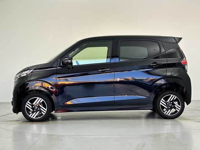 日産 デイズ ハイウェイスターX 愛知県 2024(令6)年 0.2万km ブラック 純正ナビ/・フルセグTV/・Bluetooth/・HDMI/・SD音楽録音/・AM/FM/アラウンドビューモニター/ドライブレコーダー/インテリジェントエマージェンシーブレーキ/車線逸脱警報/車線逸脱防止支援/先行車発進お知らせ機能/踏み間違い衝突防止アシスト/前方衝突予測警報/ふらつき警告/オートマチックハイビーム/LEDヘッドライト/フォグランプ/スマートキー