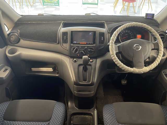 日産 ＮＶ２００バネット 16X－3R 岐阜県 2012(平24)年 14万km ブリリアントシルバー 純正ナビゲーション/Bluetooth/フルセグ視聴/バックモニター/ドライブレコーダー/ETC/HIDヘッドライト/ヘッドライトレベライザー/インテリジェントキー/スペアキー/プライバシーガラス/スライドサイドウインドウ/エンジンイモビライザー  /取扱説明書