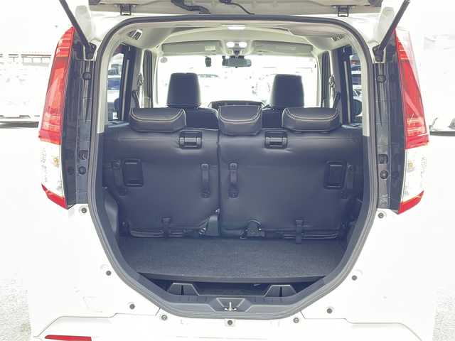 トヨタ ルーミー カスタムG－T 徳島県 2017(平29)年 7.9万km パールホワイトⅢ アルパイン9型ナビ　X9/（DISC/SD/フルセグ/BT/ラジオ）/全方位カメラ/クルーズコントロール/ETC/両側電動スライドドア/前後ドライブレコーダー/LEDヘッドライト/LEDフォグライト/オートライト/純正15インチアルミホイール/モデリスタフルエアロ/アイドリングストップ/ドアバイザー/電動格納ミラー/取扱説明書/新車時保証書