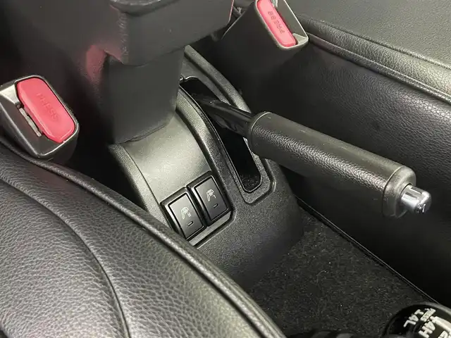 スズキ ジムニー シエラ JC 埼玉県 2019(平31)年 2.2万km ブルーイッシュブラックパール3 純正8型ナビ　CD　DVD　BT　TV　温シート　バックカメラ　ETC 衝突被害軽減　レーンキープアシスト　クルーズコントロール　LEDヘッドライト　ダウンヒルアシストコントロール　