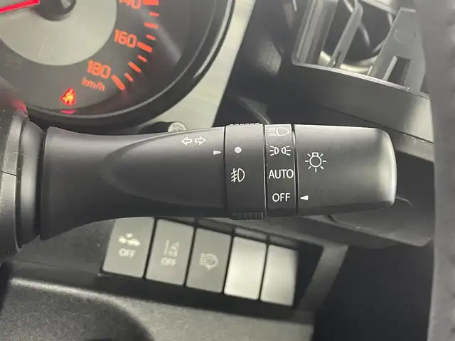 スズキ ジムニー シエラ JC 埼玉県 2019(平31)年 2.2万km ブルーイッシュブラックパール3 純正8型ナビ　CD　DVD　BT　TV　温シート　バックカメラ　ETC 衝突被害軽減　レーンキープアシスト　クルーズコントロール　LEDヘッドライト　ダウンヒルアシストコントロール　