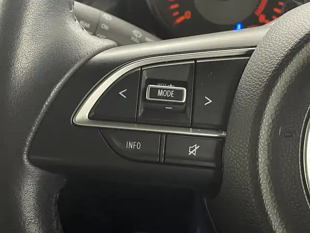 スズキ ジムニー シエラ JC 埼玉県 2019(平31)年 2.2万km ブルーイッシュブラックパール3 純正8型ナビ　CD　DVD　BT　TV　温シート　バックカメラ　ETC 衝突被害軽減　レーンキープアシスト　クルーズコントロール　LEDヘッドライト　ダウンヒルアシストコントロール　