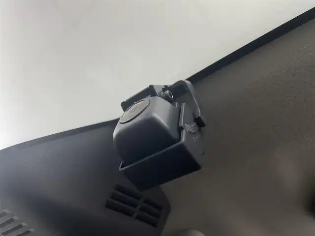 スズキ ジムニー シエラ JC 埼玉県 2019(平31)年 2.2万km ブルーイッシュブラックパール3 純正8型ナビ　CD　DVD　BT　TV　温シート　バックカメラ　ETC 衝突被害軽減　レーンキープアシスト　クルーズコントロール　LEDヘッドライト　ダウンヒルアシストコントロール　