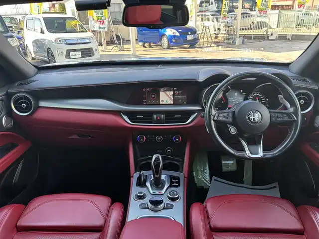 アルファロメオ ステルヴィオ 2.2ターボ ディーゼルQ4 スポーツPKG 京都府 2020(令2)年 3.4万km 白 ワンオーナー/33321キロ/ドライブレコーダー前後/ETC/メモリーナビ/バックカメラ/フルセグTV/ハーマンカードン/レーダークルーズ/メモリーシート123/シートヒーター/ステアリングヒーター/LEDヘットライト/USB/コーナーセンサー/保証書/説明書