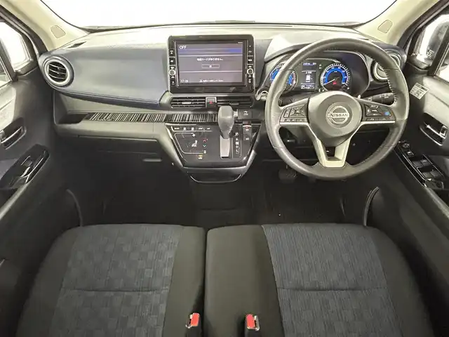 日産 デイズ HWS G ターボ プロパイロットED 佐賀県 2019(令1)年 1.2万km ホワイトパール 純正９型ナビ/(フルセグTV/CD/DVD/Bluetooth)/全方位カメラ/衝突軽減システム/レーンキープアシスト/コーナーセンサー/レーダークルーズコントロール/前後ドラレコ/純正アルミホイール/純正フロアマット/ＬＥＤヘッドライト/オートライト/フォグライト/ベンチシート/ステアリングリモコン/電動パーキングホールド/オートホールド/スマートキー/スペアキー×１/横滑り防止装置/盗難防止装置