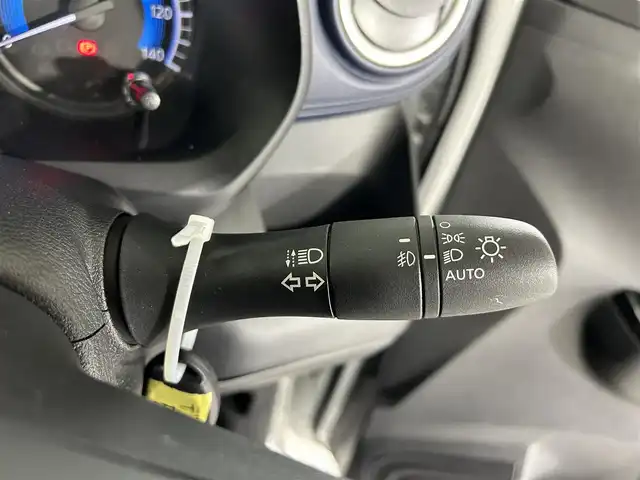 日産 デイズ HWS G ターボ プロパイロットED 佐賀県 2019(令1)年 1.2万km ホワイトパール 純正９型ナビ/(フルセグTV/CD/DVD/Bluetooth)/全方位カメラ/衝突軽減システム/レーンキープアシスト/コーナーセンサー/レーダークルーズコントロール/前後ドラレコ/純正アルミホイール/純正フロアマット/ＬＥＤヘッドライト/オートライト/フォグライト/ベンチシート/ステアリングリモコン/電動パーキングホールド/オートホールド/スマートキー/スペアキー×１/横滑り防止装置/盗難防止装置