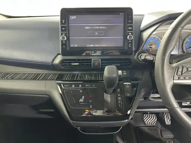 日産 デイズ HWS G ターボ プロパイロットED 佐賀県 2019(令1)年 1.2万km ホワイトパール 純正９型ナビ/(フルセグTV/CD/DVD/Bluetooth)/全方位カメラ/衝突軽減システム/レーンキープアシスト/コーナーセンサー/レーダークルーズコントロール/前後ドラレコ/純正アルミホイール/純正フロアマット/ＬＥＤヘッドライト/オートライト/フォグライト/ベンチシート/ステアリングリモコン/電動パーキングホールド/オートホールド/スマートキー/スペアキー×１/横滑り防止装置/盗難防止装置