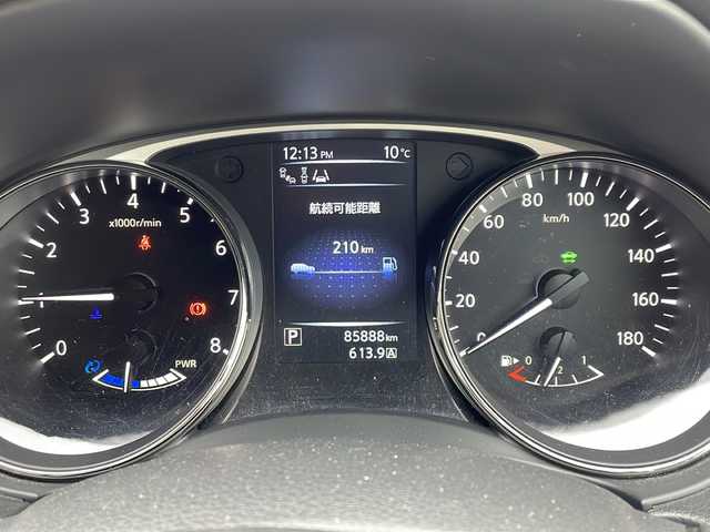 日産 エクストレイル ハイブリッド 20X エマージェンシーブレーキ 新潟県 2015(平27)年 8.6万km ダイヤモンドブラック 4WD/純正ナビ（BT/DTV/FM/AM/フルセグ）/前後ドライブレコーダー/前席シートヒーター/ステアリングスイッチ/夏冬タイヤ/ビルトインETC/電動格納ミラー/ウィンカーミラー