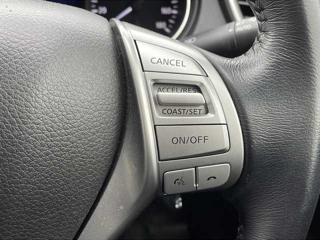 日産 エクストレイル ハイブリッド 20X エマージェンシーブレーキ 新潟県 2015(平27)年 8.6万km ダイヤモンドブラック 4WD/純正ナビ（BT/DTV/FM/AM/フルセグ）/前後ドライブレコーダー/前席シートヒーター/ステアリングスイッチ/夏冬タイヤ/ビルトインETC/電動格納ミラー/ウィンカーミラー