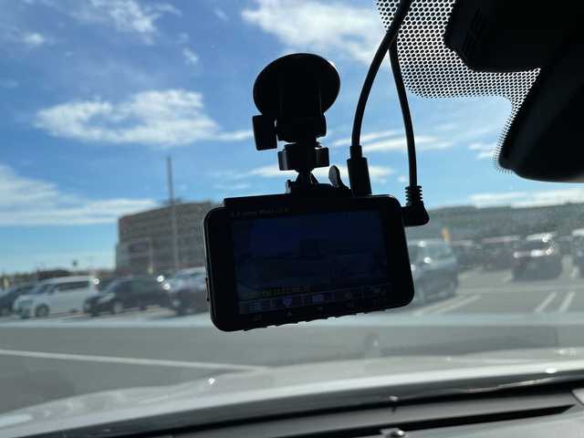 トヨタ カムリ WS 愛知県 2019(令1)年 2.9万km スティールブロンドM トヨタセーフティセンス/純正8型ナビ/レーダークルーズコントロール/バックカメラ/パワーシート/コーナーセンサー/純正アルミホイール/ETC2.0/ブラインドスポットモニター/LEDヘッドライト/パドルシフト/オートマチックハイビーム/ドライブレコーダー/CD DVD/Bluetooth/ステアリングスイッチ/スマートキー/プッシュスタート