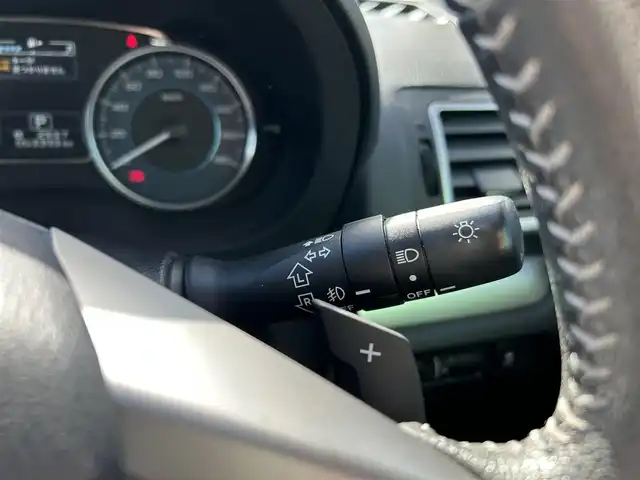 スバル インプレッサ スポーツ 1．6i－S 福岡県 2015(平27)年 5.4万km クリスタルホワイトP 社外ナビ(フルセグTV・DVD・FM・AM・BT)/純正アルミホイール/ETC/プッシュスタート/スマートキー/LEDヘッドライト/社外フロアマット