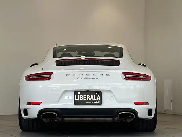 ポルシェ ９１１ カレラ 愛知県 2017(平29)年 3.6万km ピュアホワイト スポクロＰＫＧ　/スポーツステアリング　/ＰＤＬＳヘッドライト　/PASM/電動格納ミラー　/２０インチカレラクラシックＡＷ　/スポーツレザーシート　/シートヒーター　/ＰＣＭナビ　/バックカメラ　/ＥＴＣ　/Ｂｌｕｅｔｏｏｔｈ　/ドライブレコーダー