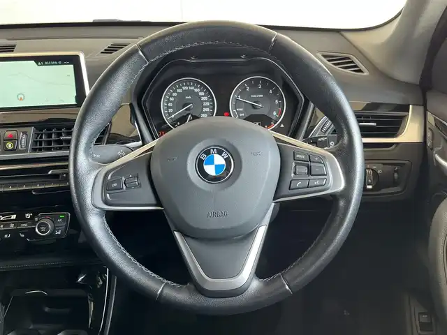 ＢＭＷ Ｘ１ xDrive 18d xライン 山形県 2017(平29)年 5.9万km サファイアブラックP ・ドラレコ/・インテリジェントセーフティー/・バックカメラ/・シートヒーター/・ハーフレザー/・純正ナビ/・フォグランプ/・ヒルディセントコントロール