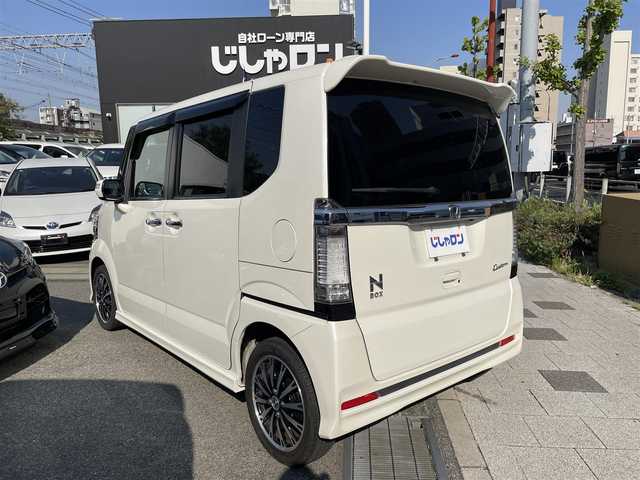 ホンダ Ｎ ＢＯＸ カスタム G ターボパッケージ 兵庫県 2013(平25)年 7.8万km プレミアムホワイトパール (株)IDOMが運営する【じしゃロン西宮店】の自社ローン専用車両になります。こちらは現金またはオートローンご利用時の価格です。自社ローンご希望の方は別途その旨お申付け下さい/＊ETC/＊バックカメラ/＊パワステ/＊パワーウィンドウ/＊クルーズコントロールあり/＊フルセグ/＊ドラレコ付き/＊両側パワスラ/＊横滑り防止装置/＊オートライト
