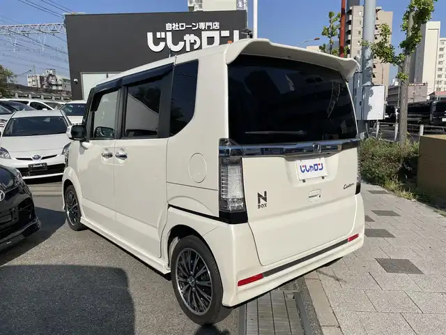 ホンダ Ｎ ＢＯＸ カスタム G ターボパッケージ 兵庫県 2013(平25)年 7.8万km プレミアムホワイトパール (株)IDOMが運営する【じしゃロン西宮店】の自社ローン専用車両になります。こちらは現金またはオートローンご利用時の価格です。自社ローンご希望の方は別途その旨お申付け下さい/＊ETC/＊バックカメラ/＊パワステ/＊パワーウィンドウ/＊クルーズコントロールあり/＊フルセグ/＊ドラレコ付き/＊両側パワスラ/＊横滑り防止装置/＊オートライト