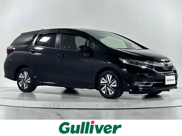 ホンダ シャトル G ホンダセンシング 佐賀県 2021(令3)年 4万km クリスタルブラックパール 純正7インチナビ/CD/DVD/ワンセグTV/Bluetooth/バックカメラ/衝突軽減システム/レーダークルーズコントロール/レーンアシスト/オートライト/先行者発進告知/ロードサインアシスト/LEDヘッドライト/フォグライト/ビルトインETC/ISOFIXシート/フロアマット/スマートキー/スペアキー/電動格納ミラー/禁煙車/ステアリングスイッチ/ウィンカーミラー