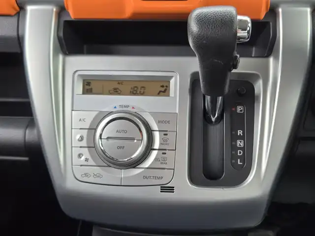 マツダ フレア クロスオーバー XS 鹿児島県 2018(平30)年 7万km パッションオレンジ ホワイト2トーン ＥＴＣ　/シートヒーター　/Ｂｌｕｅｔｏｏｔｈオーディオ　/ＫＥＮＥＯＯＤ製ＳＤナビ　/デュアルカメラブレーキサポート　/レーダーブレーキサポート　/マルチリフレクターフォグランプ　/ＬＥＤヘッドライト/フルセグテレビ/プッシュスタート/スマートキー/横滑り防止装置/純正アルミホイール(16インチ)