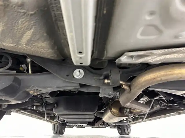 トヨタ ヴェルファイア X 佐賀県 2017(平29)年 7.4万km ホワイトパールクリスタルシャイン 純正８インチナビ/(フルセグTV/CD/DVD/BT/SD録音/AM・FM)/フリップダウンモニター/ツインサンルーフ/バックカメラ/TRD２０インチアルミホイール/両側パワースライドドア/コーナーセンサー/オートブレーキホールド/純正LEDヘッドライト/オートライト/フォグライト/マニュアル付きオートマチック/フロアマット/スマートキー